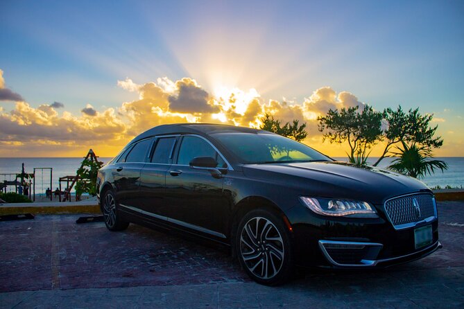 Lincoln Stretch Limo from Akumal to Cancun Airport - What the hotel pickup feels like