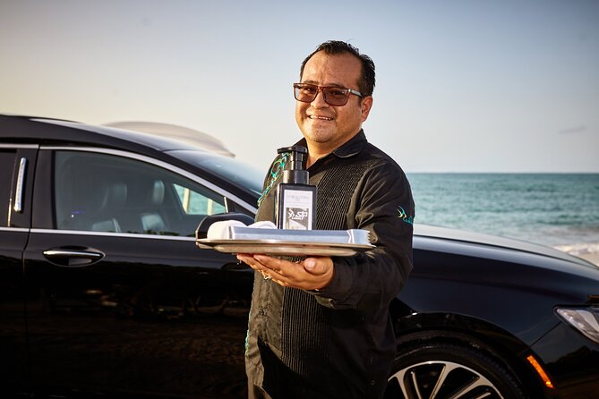 Lincoln Stretch Limo from Tulum to Cancun Airport - The 2.5-hour road trip to Cancun Airport