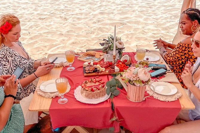 Luxury picnic on the beach - A beach picnic with a proper sense of occasion