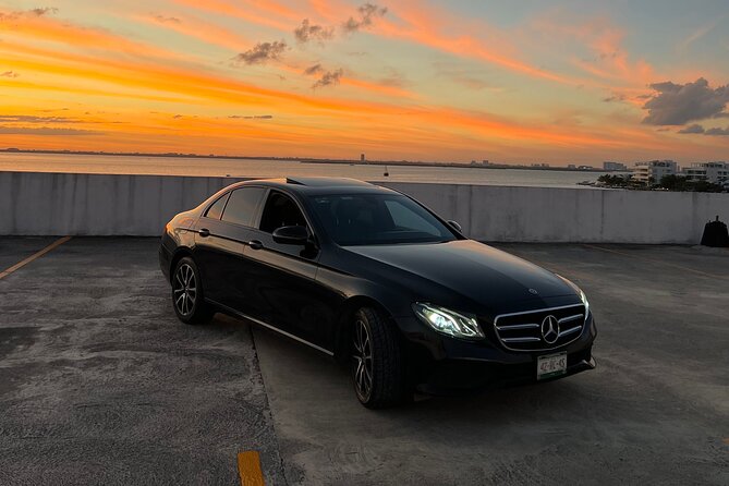 Luxury SUV Private Transfer – Cancun Airport ↔ Playa del Carmen - Cancellation and weather rules in plain terms