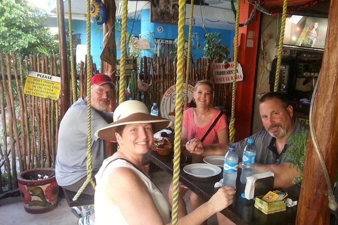 Mexican Street Food Crawl in Playa del Carmen - Who should book this Playa del Carmen food tour?