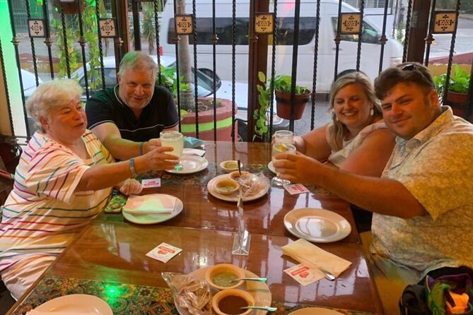 Playa del Carmen Authentic Taco Tour - Meeting at Coco Bongo at 6:00 p.m.