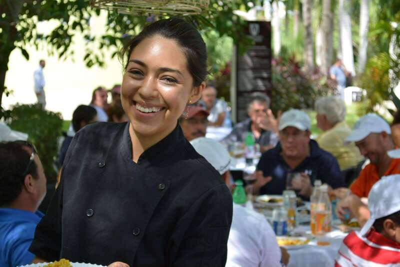 Playa del Carmen: Isa’s Authentic Mexican Cooking Class - Starting with chiles at Playa del Carmen’s DAC market