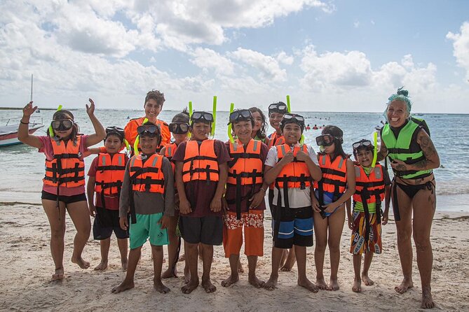 Private Responsible Experience with Turtles (groups of 3 plus) - Key points to know before booking