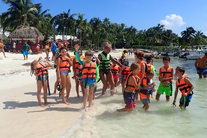 Private Responsible Experience with Turtles (groups of 3 plus) - Starting with turtles, coral, and ocean protection