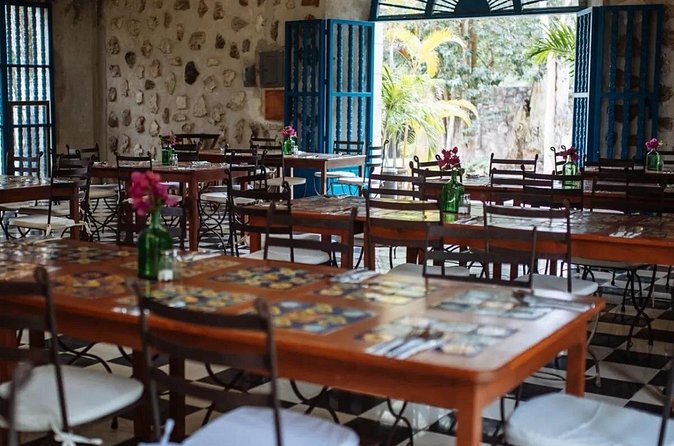 Private Tour Chichen Itza Cenote Valladolid All Inclusive - Cenote Selva Maya and lunch at the hacienda