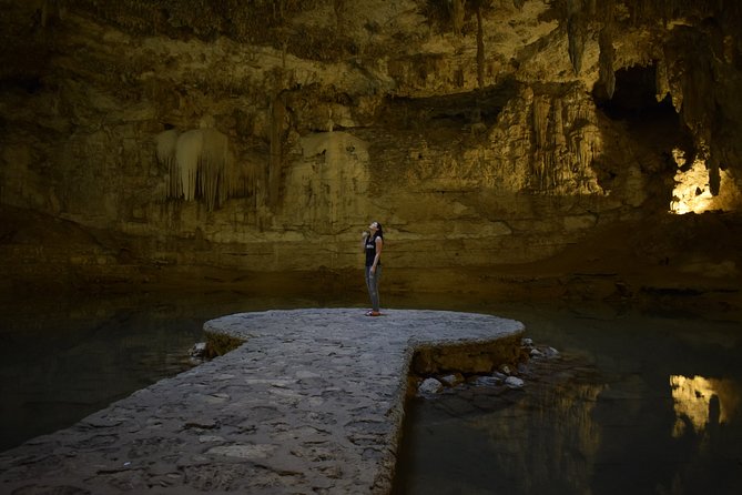 Private Tour - The best Cenotes in Yucatan - Suytun & Oxman - Suytun Cenote and its famous stone platform