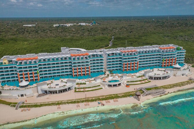 Private Transfer Cancun Airport to Nickelodeon Riviera. - What the four posted ratings suggest