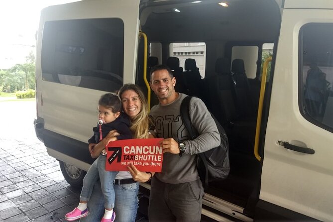 Private Transfer from Playa del Carmen to Cancun Airport - Give yourself more than one hour before takeoff