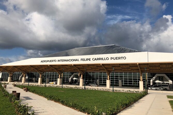 Private Transfers to Tulum Airport - The 30 to 40 Minute Drive