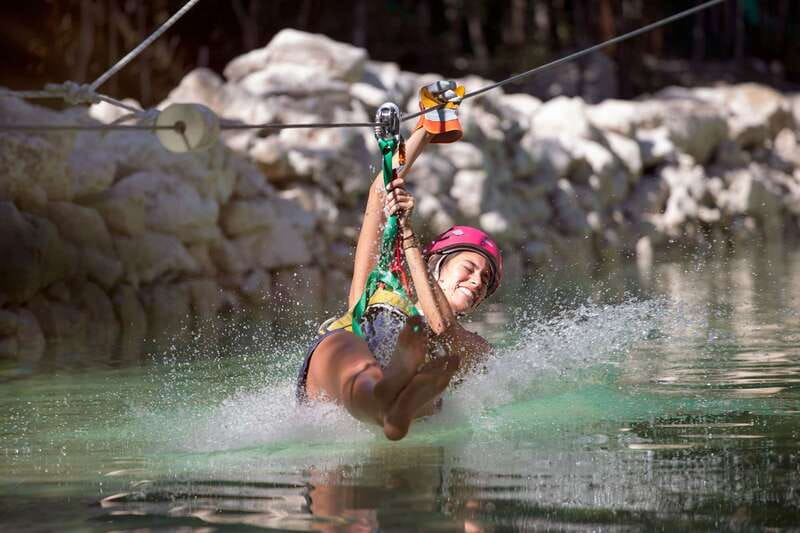 Puerto Morelos: Selvatica Jungle Zip Line Tour - Aqua-zip: finish dry or finish soaked
