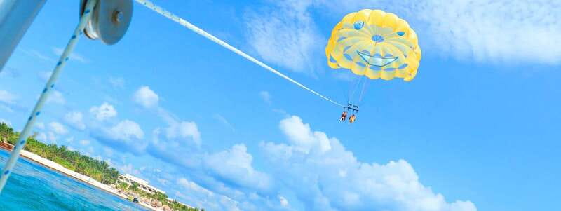 Riviera Maya: Parasailing Tour with Beach Club Access - Key points at a glance
