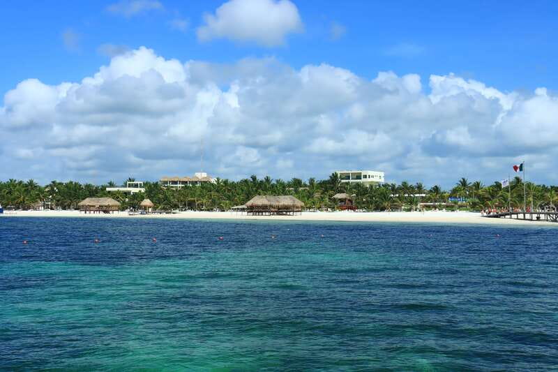 Riviera Maya: Parasailing Tour with Beach Club Access - Is $114 a fair price?