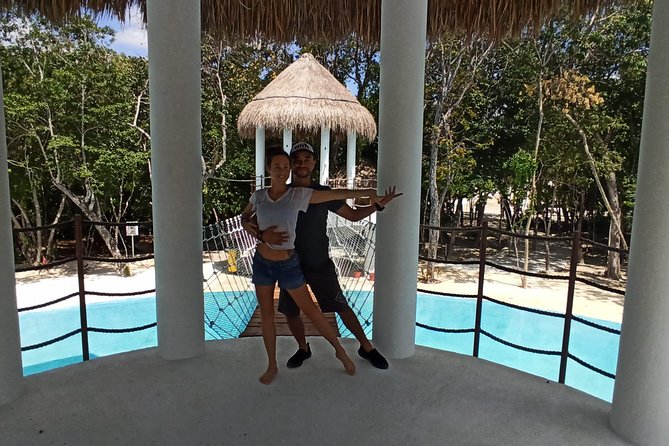 Salsa lessons playa del carmen or Bachata Dance - Meeting in Playa del Carmen without a pickup