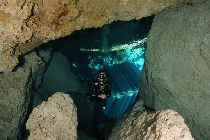 Scuba Diving in Cenote Kukulkan from Playa del Carmen - Who should book this outing