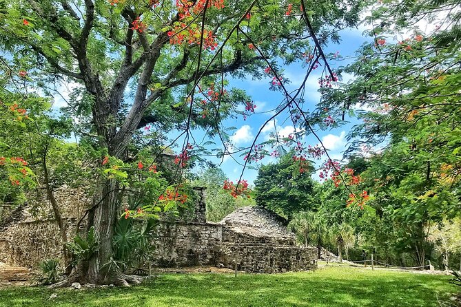 Sian Ka'an Biosphere Reserve Guided Tour - Lunch and the human side of the day