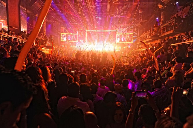 Skip the line: Gold Member Ticket Playa del Carmen - Who will enjoy this night most