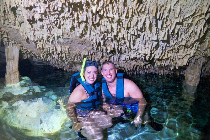 Small group tour in Tulum Ruins - Cenote Cave and GoPro pictures - Small group size and guide arrangements
