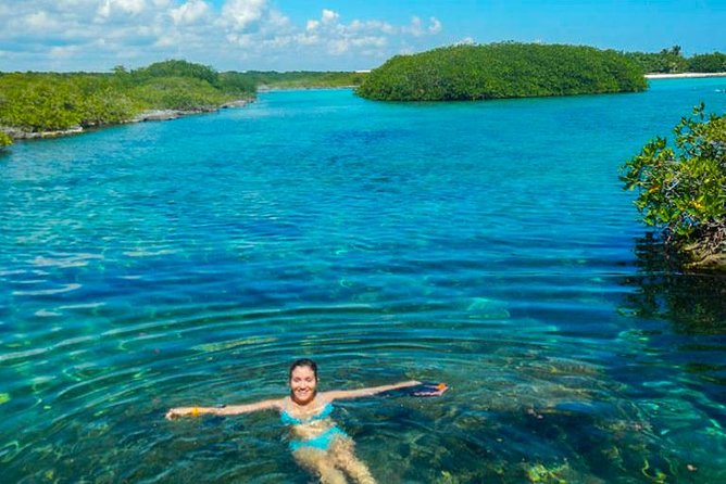 Snorkeling adventure in Yal-Kú lagoon, + Underground Cenote - A private half-day instead of a large group outing