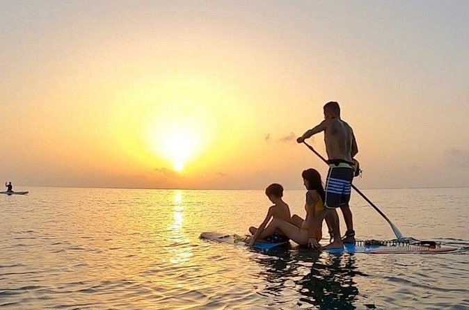Sunrise Paddle Surf - The sunrise and the photo service