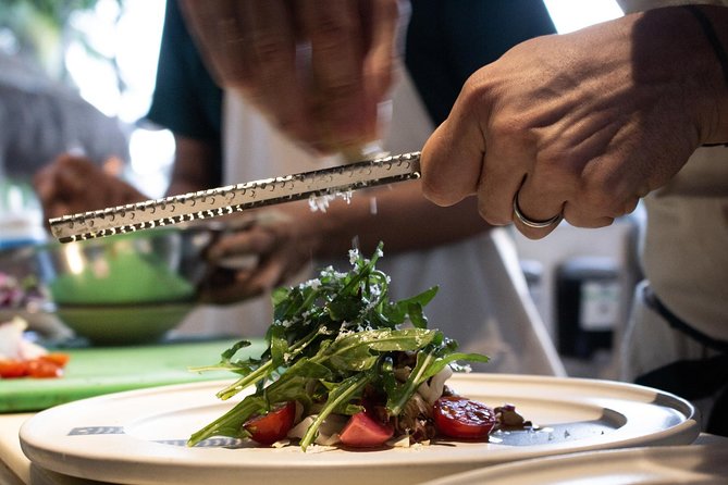 Tequila & Mezcal Gourmet Experience in Playa del Carmen - Primo brings the smoke and the tacos