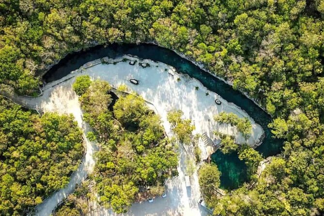 Tour 4 Cenotes Casa Tortuga Tulum. Food + Zipline. Includes Pickup. - Is Casa Tortuga peaceful or party-like?