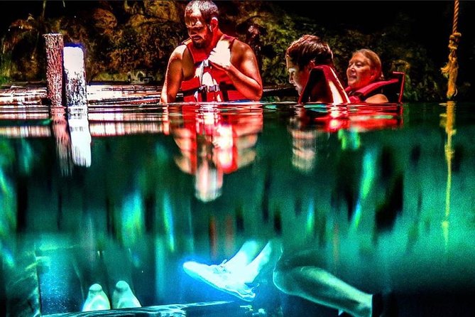 Tour Cenote Santa Cruz - Small groups, privacy, and the pace of the visit