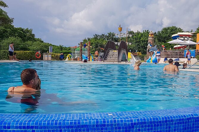 Tour to Cozumel by Catamaran with Snorkeling and Buffet Lunch - The return ferry and the late finish