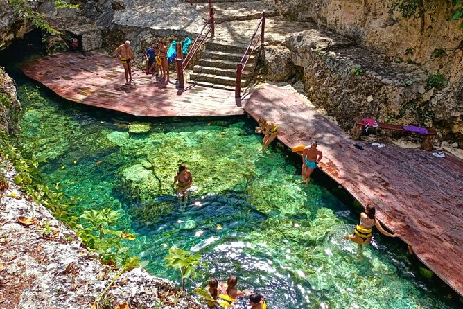 Tour to Tulum and Cenote Swimming with Turtles from Tulum - Lunch fills the middle of a busy day