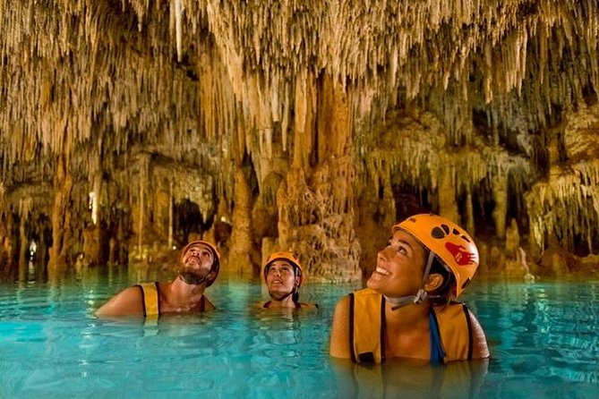 Tour Xplor From Playa del Carmen - What to wear and pack for a wet, rocky day