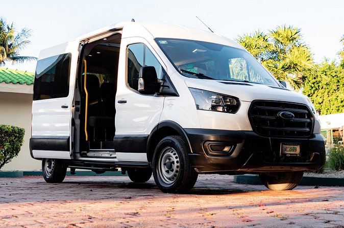 Tulum Airport Transportation to your destiny in Private Minibus - Service details that matter after a difficult flight
