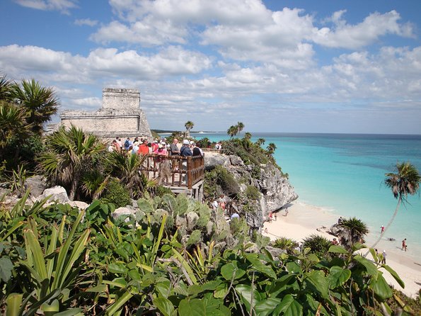 TULUM AND COBÁ from Riviera Maya, Cancun and Tulum (Private) - Tulum: sea views, stone walls, and serious crowds