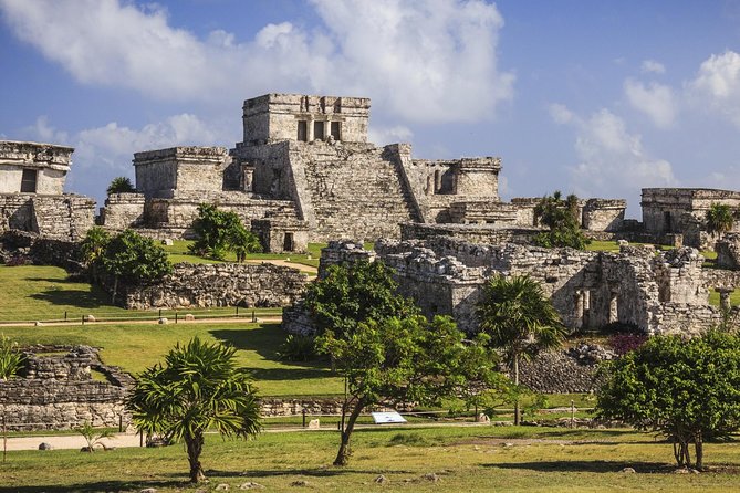 Tulum and Coba with Cenote Swim and Lunch from Cancun - Tulum’s cliff-top Maya ruins