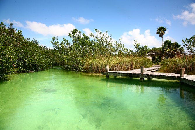 Tulum Archaeological Site & Sian Ka'an Muyil Tour from Tulum - Tulum ruins on the Caribbean cliff