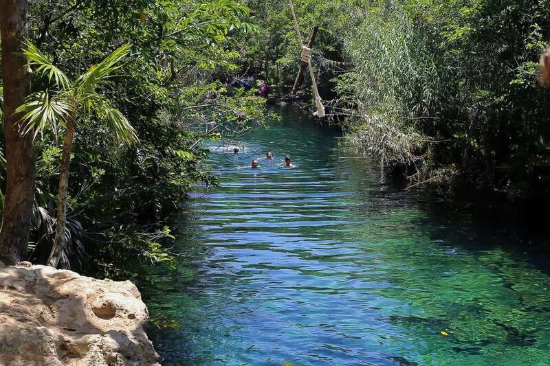 Tulum: Guided Bike Tour of Tulum Ruins, Tacos & Cenote - Meeting the Calm Bees of the Yucatán