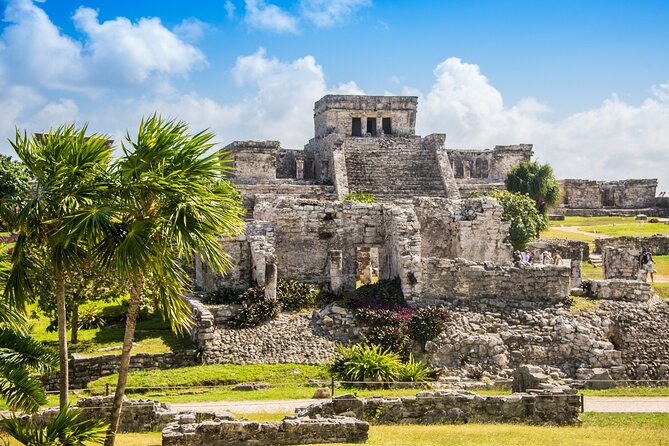 Tulum Mayan Ruins GPS Self-Guided Walking Audio Tour - El Castillo, Tulum’s great landmark