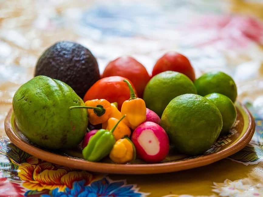 Tulum: Mexican Cooking Class in Local Home - Sitting down to the meal