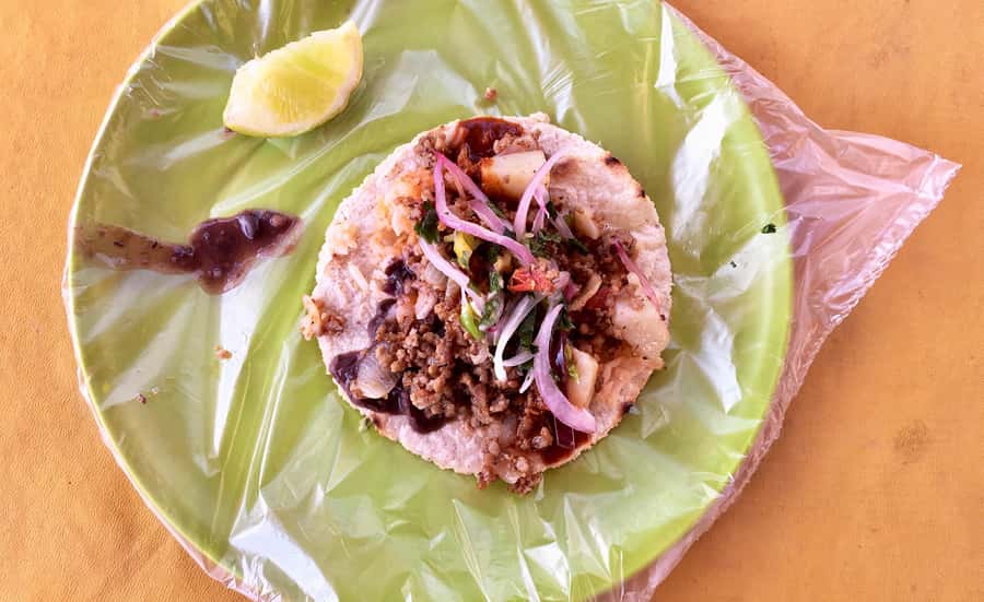 Tulum Taco Tour - Local stories add value between the bites