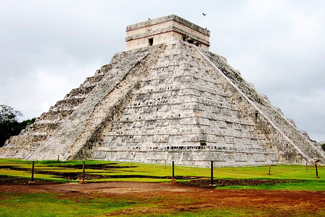 Tulum to Chichen Itza - Private Round-Trip Transfer - The long road from Tulum to Chichen Itza