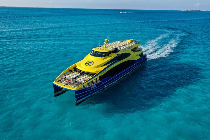 Ultramar Ferry, Regular round ticket, Playa del Carmen-Cozumel - Space for luggage, pets, and different types of passengers