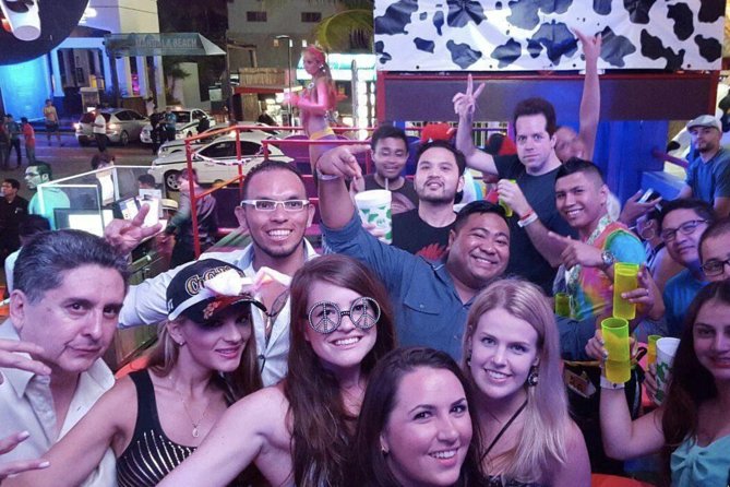 VIP Nightclub Tour in Playa del Carmen - Dress carefully or risk losing the night