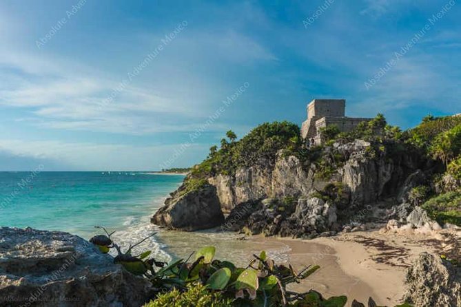 VIP Tulum Ruins Private Tour with Snorkeling in Stunning Cenote - What lunch adds to the day