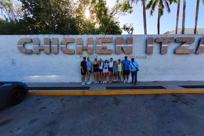 Visit to ChichEN itza in private without queues at the best price - Why the early start matters at Chichén Itzá