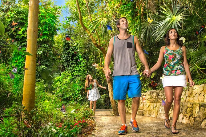 Xcaret Park Plus With Round Transportation From Cancun & Riviera Maya - Food, walking, and the rhythm of a 14-hour day