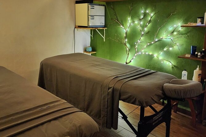 Yoga and holistic massage session in Playa del Carmen - The Mid-Session Pause for Snacks and Drinks